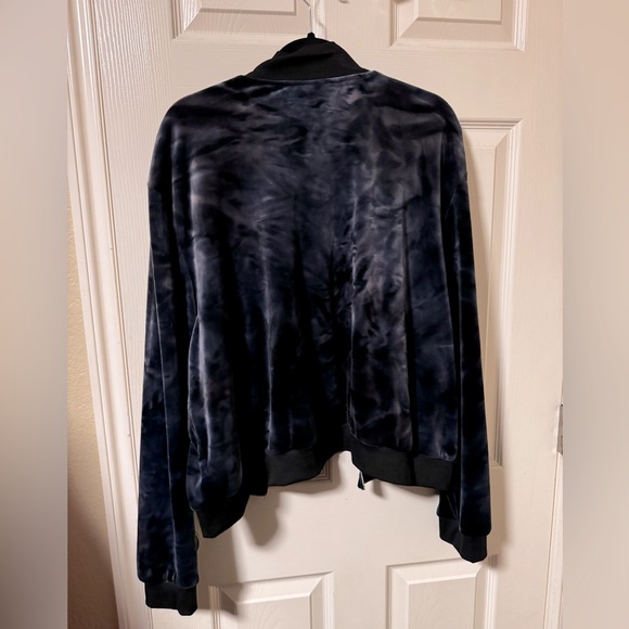 Lularoe Stevie Bomber Jacket 3XL. NWT - Picture 2 of 6